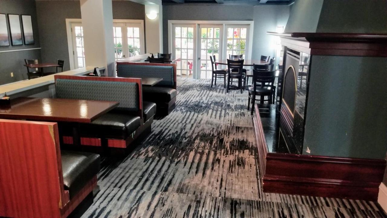 Bel-Aire Hotel Lake Erie Eksteriør billede