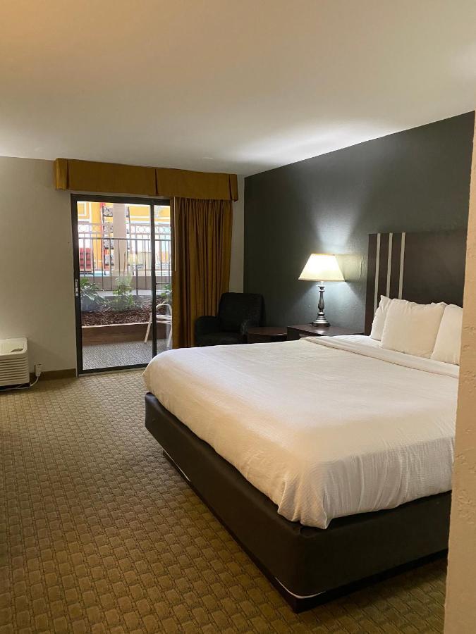 Bel-Aire Hotel Lake Erie Eksteriør billede