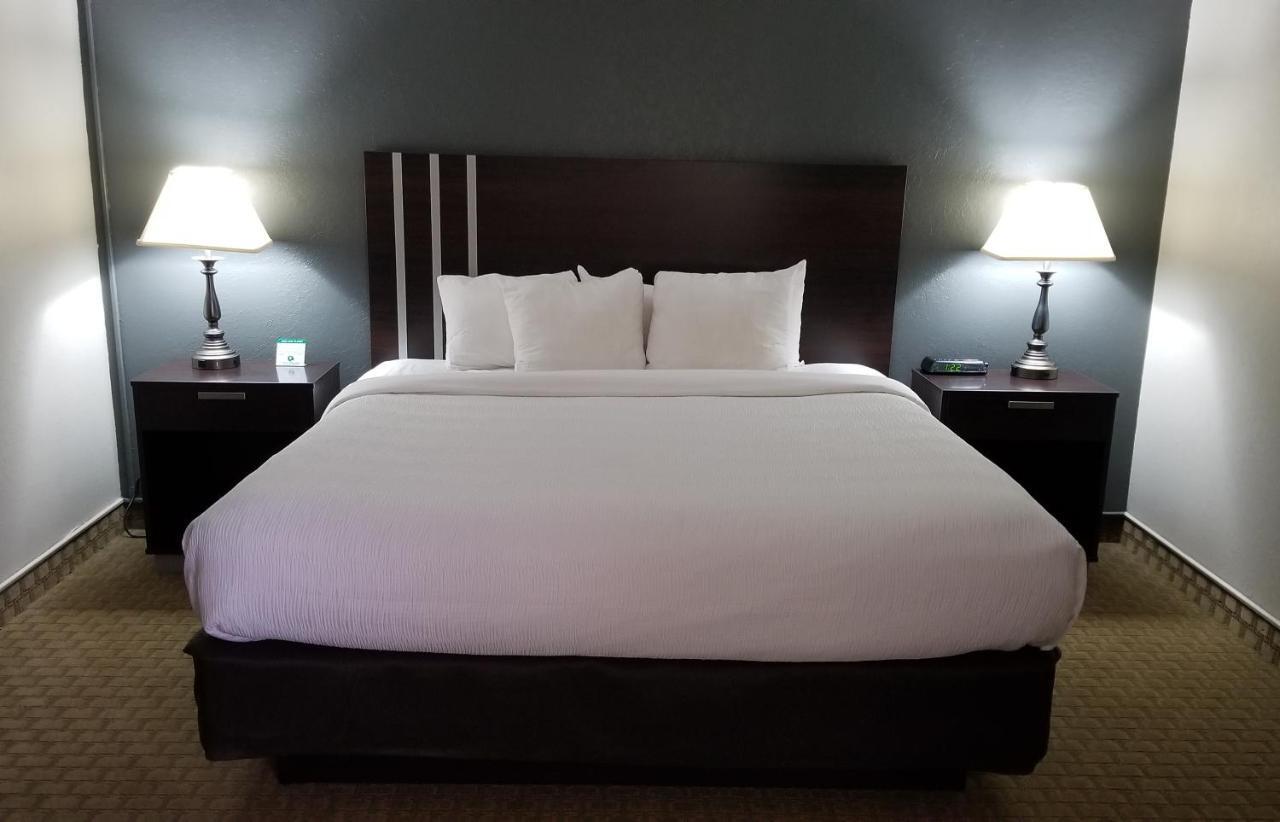 Bel-Aire Hotel Lake Erie Eksteriør billede