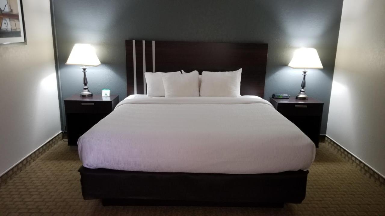 Bel-Aire Hotel Lake Erie Eksteriør billede